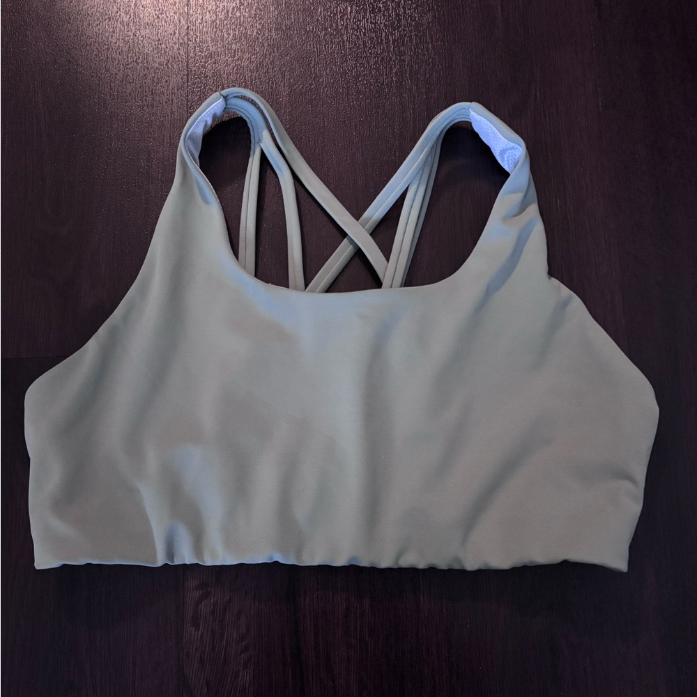 Senita Athletics Strappy Back Sports Bra - Gray